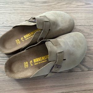 Boston Birkenstock clogs